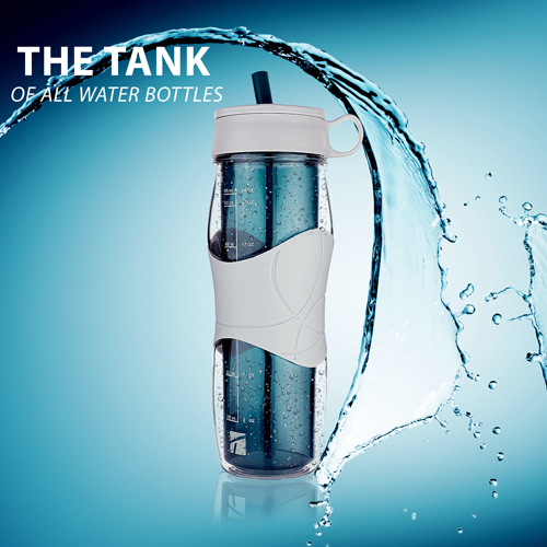 Insulated water bottle splash Amazon lifestyle photography